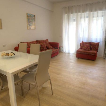 Holiday Aroma Apartment Exterior foto