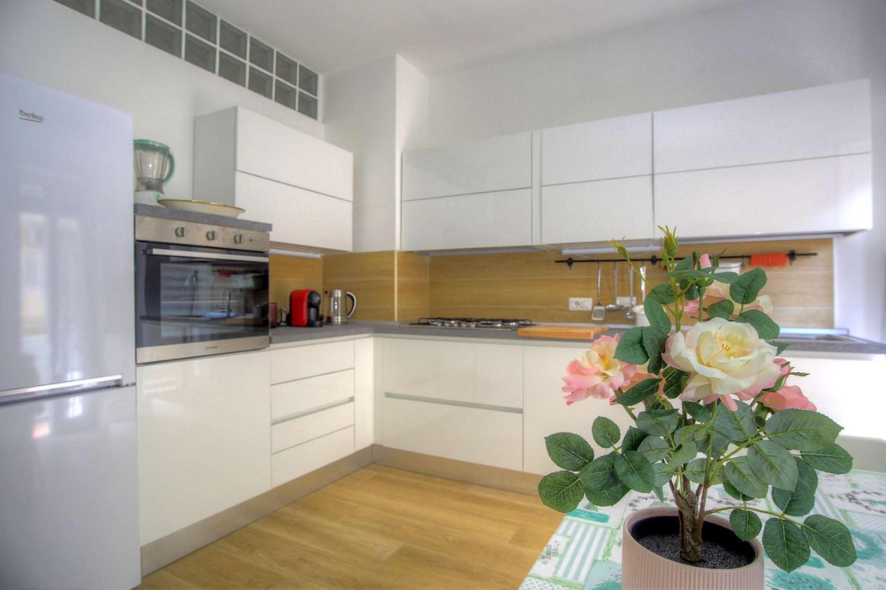 Holiday Aroma Apartment Exterior foto