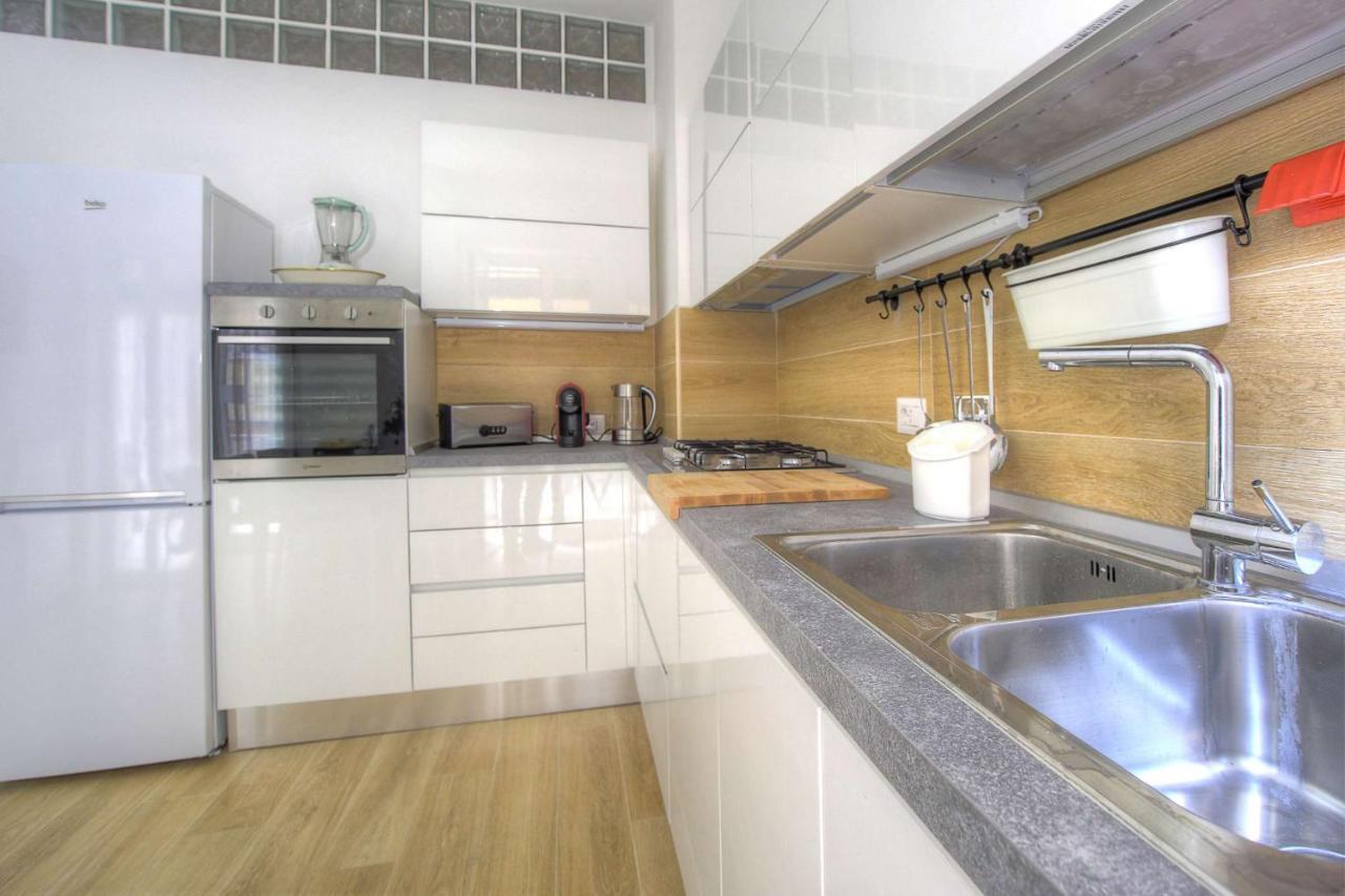 Holiday Aroma Apartment Exterior foto